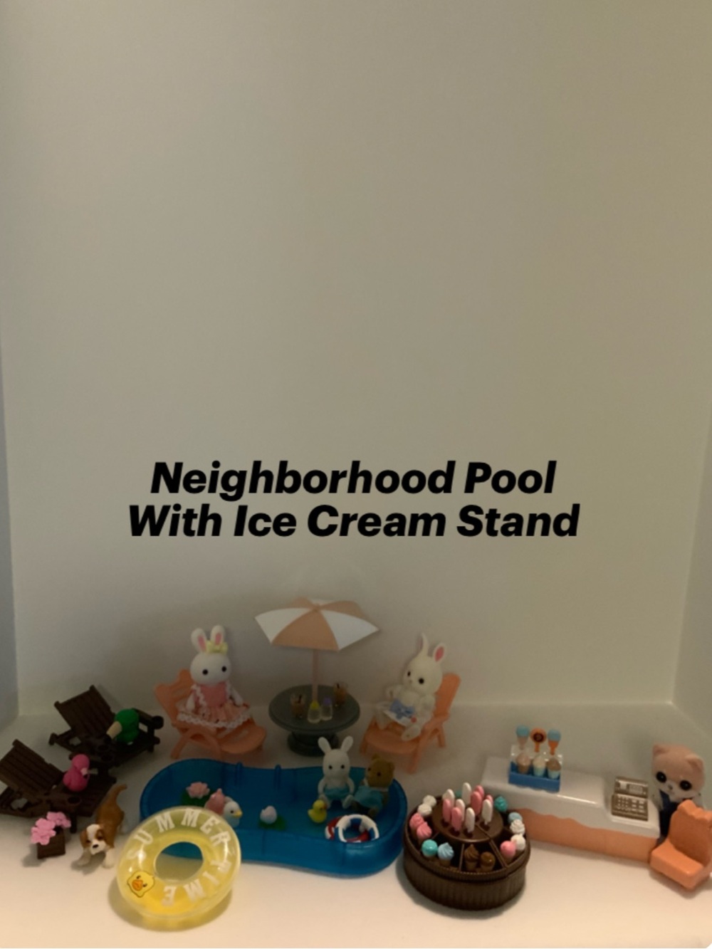 Neighborhood Pool Playset with Ice Cream Stand